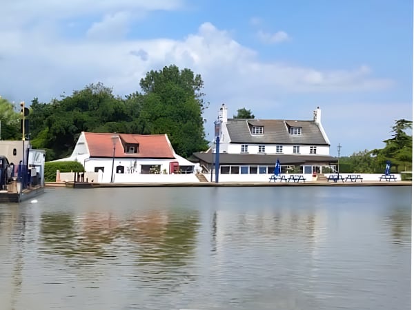 Reedham Ferry Inn Norwich