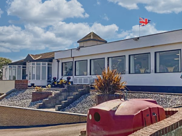 Coach & Horses Bar Winterton on Sea